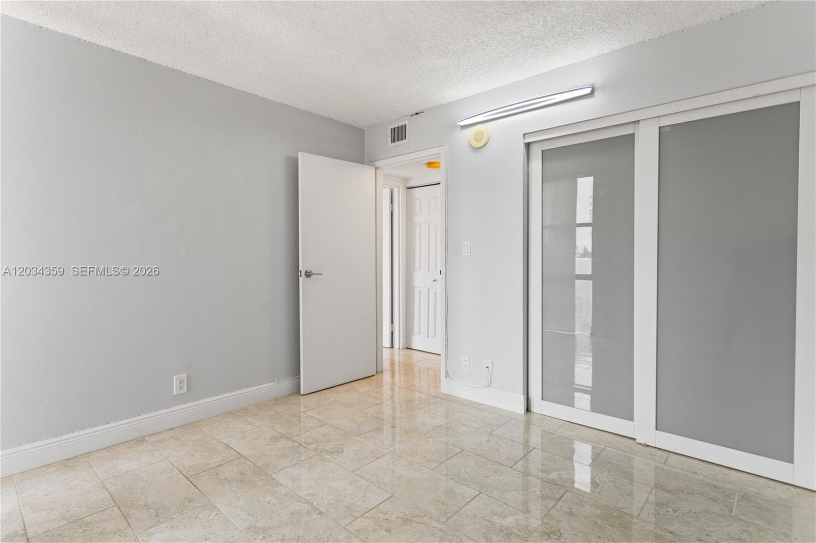 PLAZA OF THE AMERICAS 4 · #429 in Sunny Isles Beach - Photo 27
