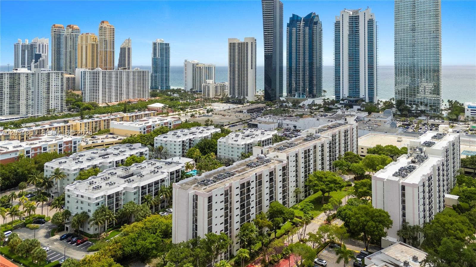 PLAZA OF AMERICAS CONDO P · #429 in Sunny Isles Beach - Photo 42