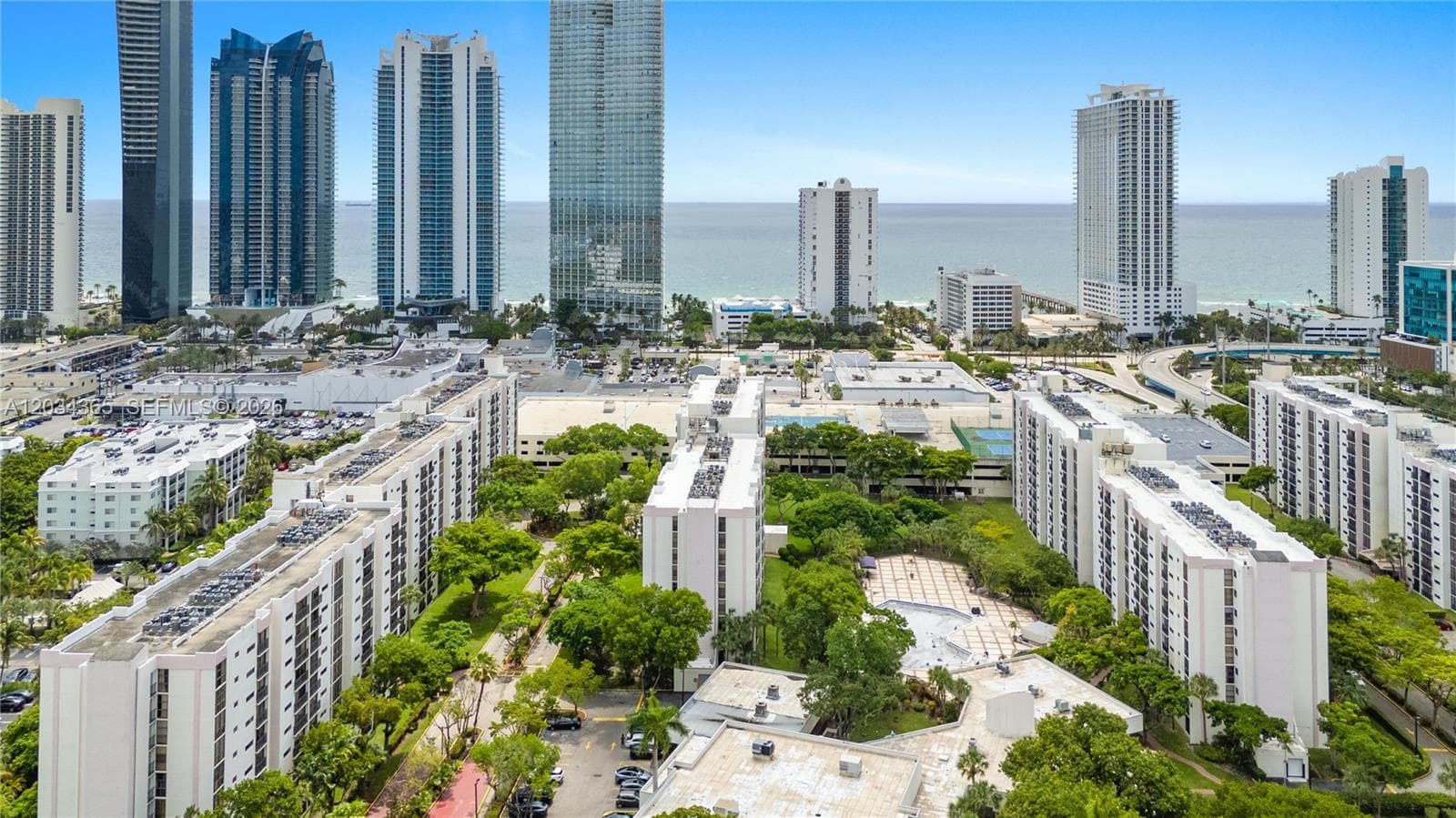 PLAZA OF AMERICAS CONDO P · #429 in Sunny Isles Beach - Photo 41