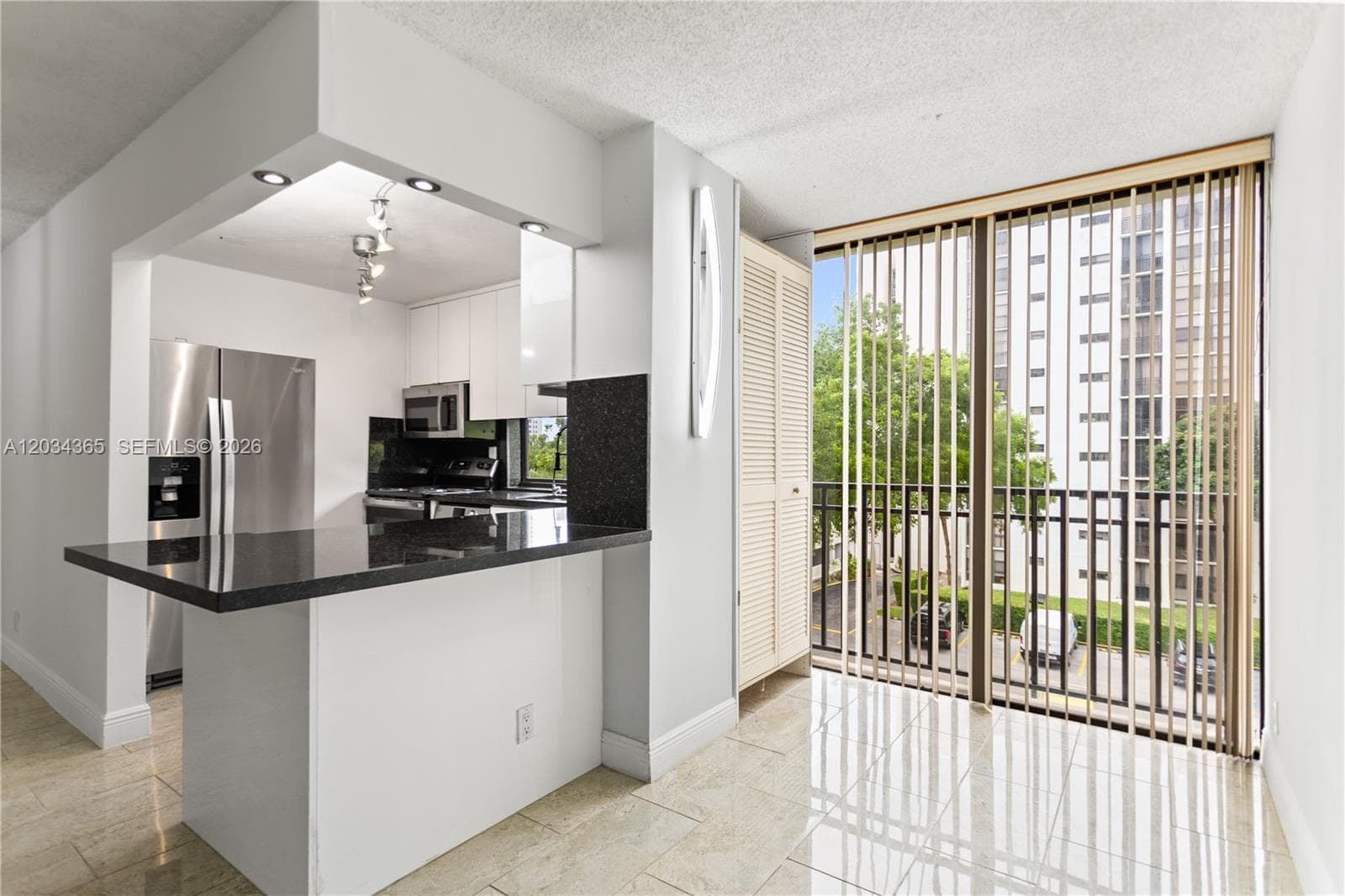 PLAZA OF AMERICAS CONDO P · #429 in Sunny Isles Beach - Photo 11