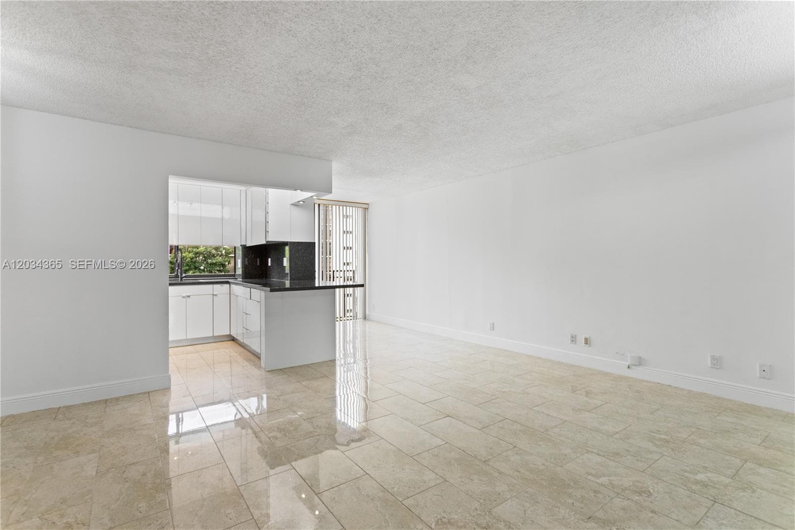 PLAZA OF AMERICAS CONDO P · #429 in Sunny Isles Beach - Photo 4