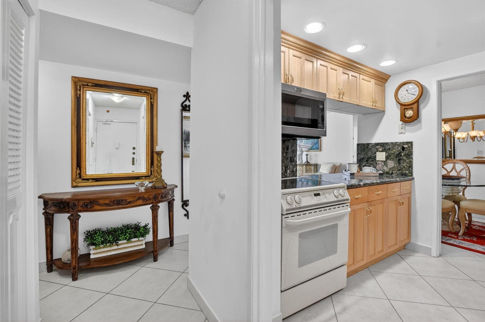 2121 N. OCEAN BLVD. #805W
