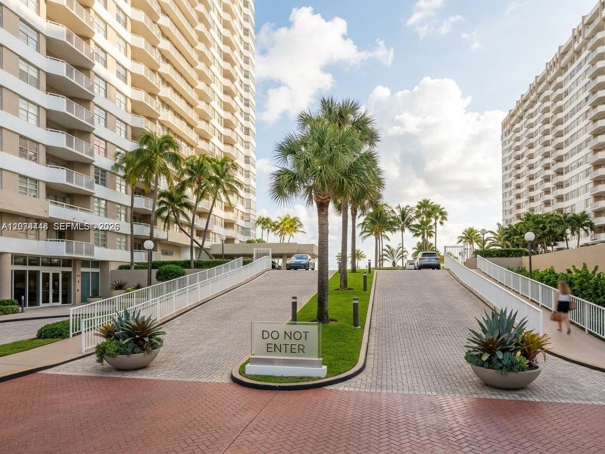 The Hemispheres · #2B in Hallandale Beach - Photo 2