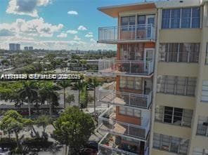 Crestview condominium · #904 in North Miami Beach - Photo 30