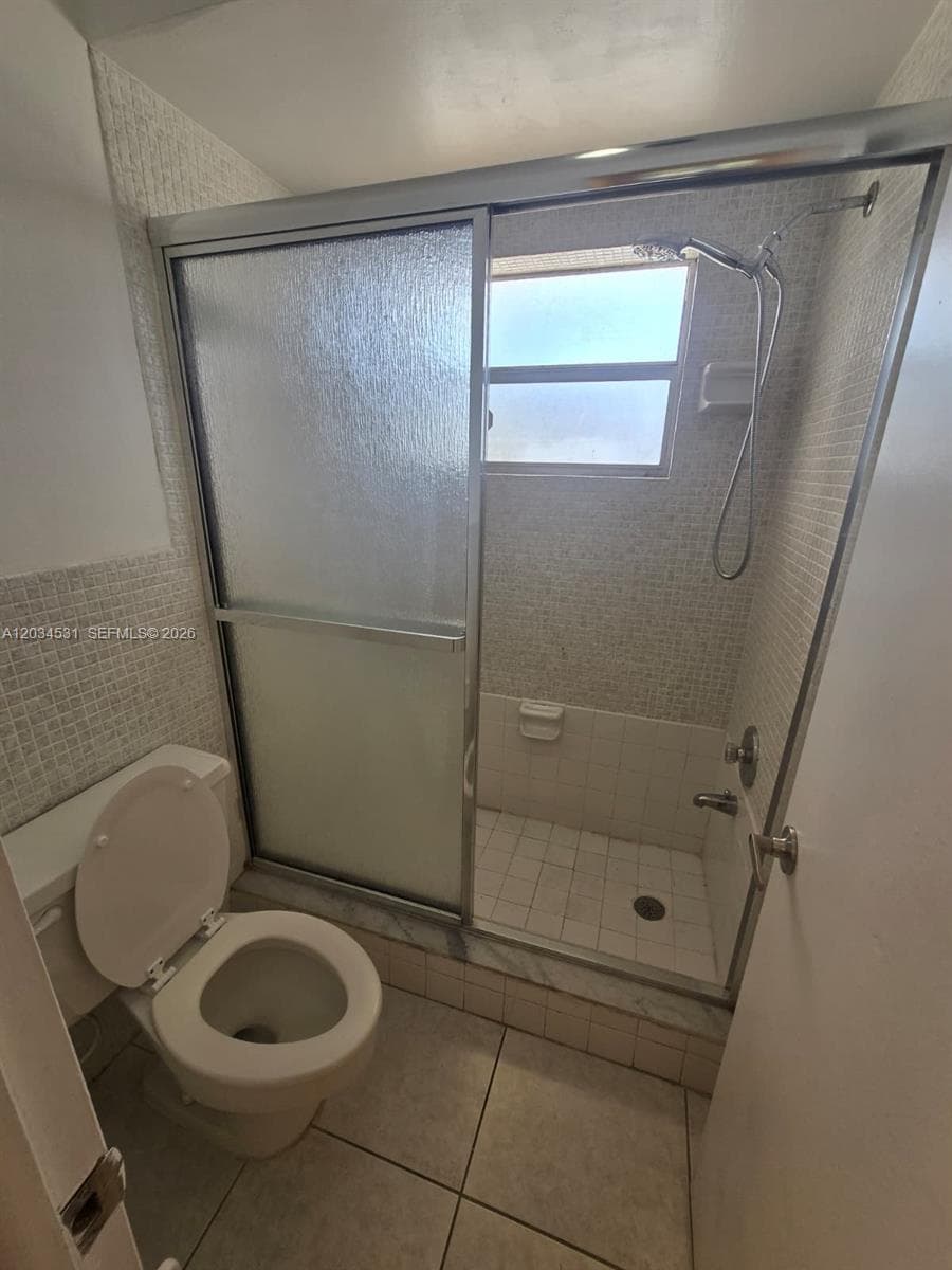 IRVINGTON GARDENS CONDO · #414 in Hallandale Beach - Photo 24