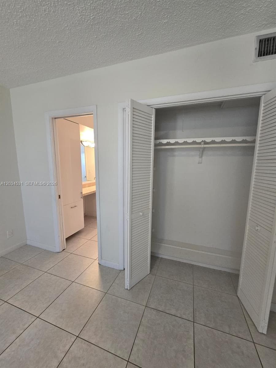 IRVINGTON GARDENS CONDO · #414 in Hallandale Beach - Photo 19