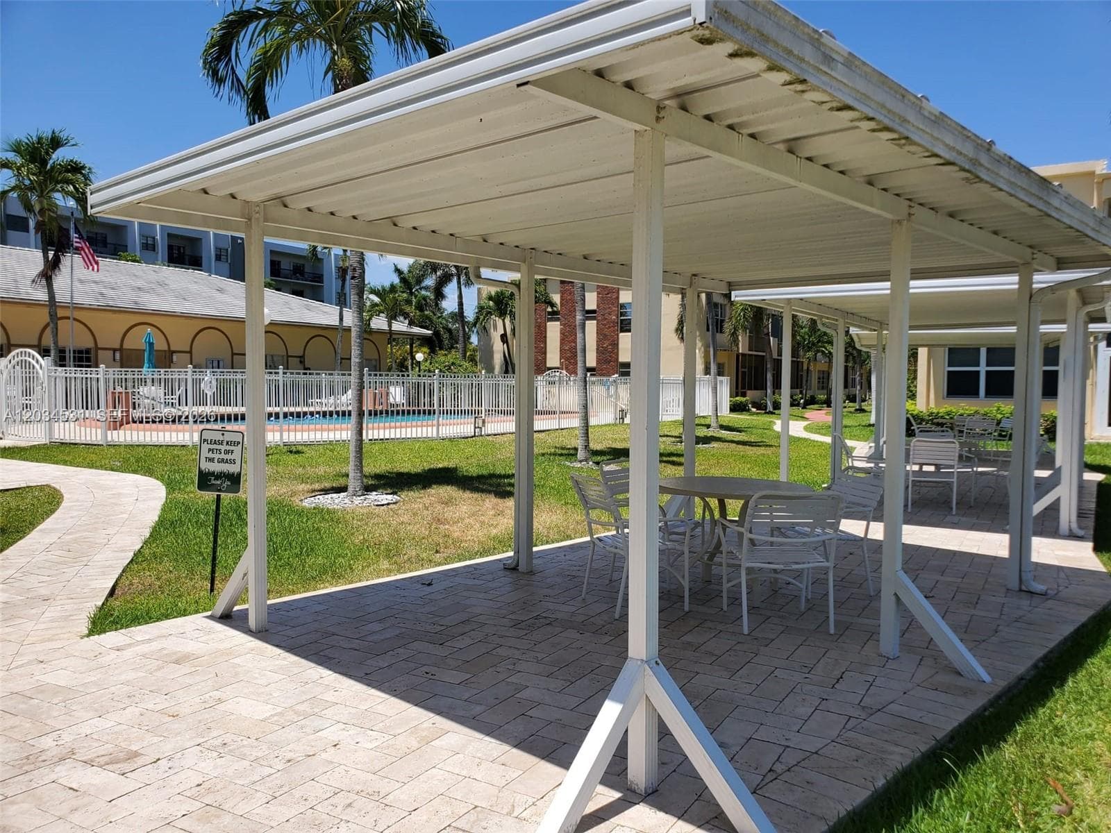 IRVINGTON GARDENS CONDO · #414 in Hallandale Beach - Photo 31