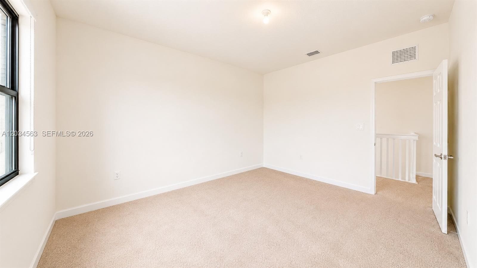 2434 NE 1st St #2434 photo 26