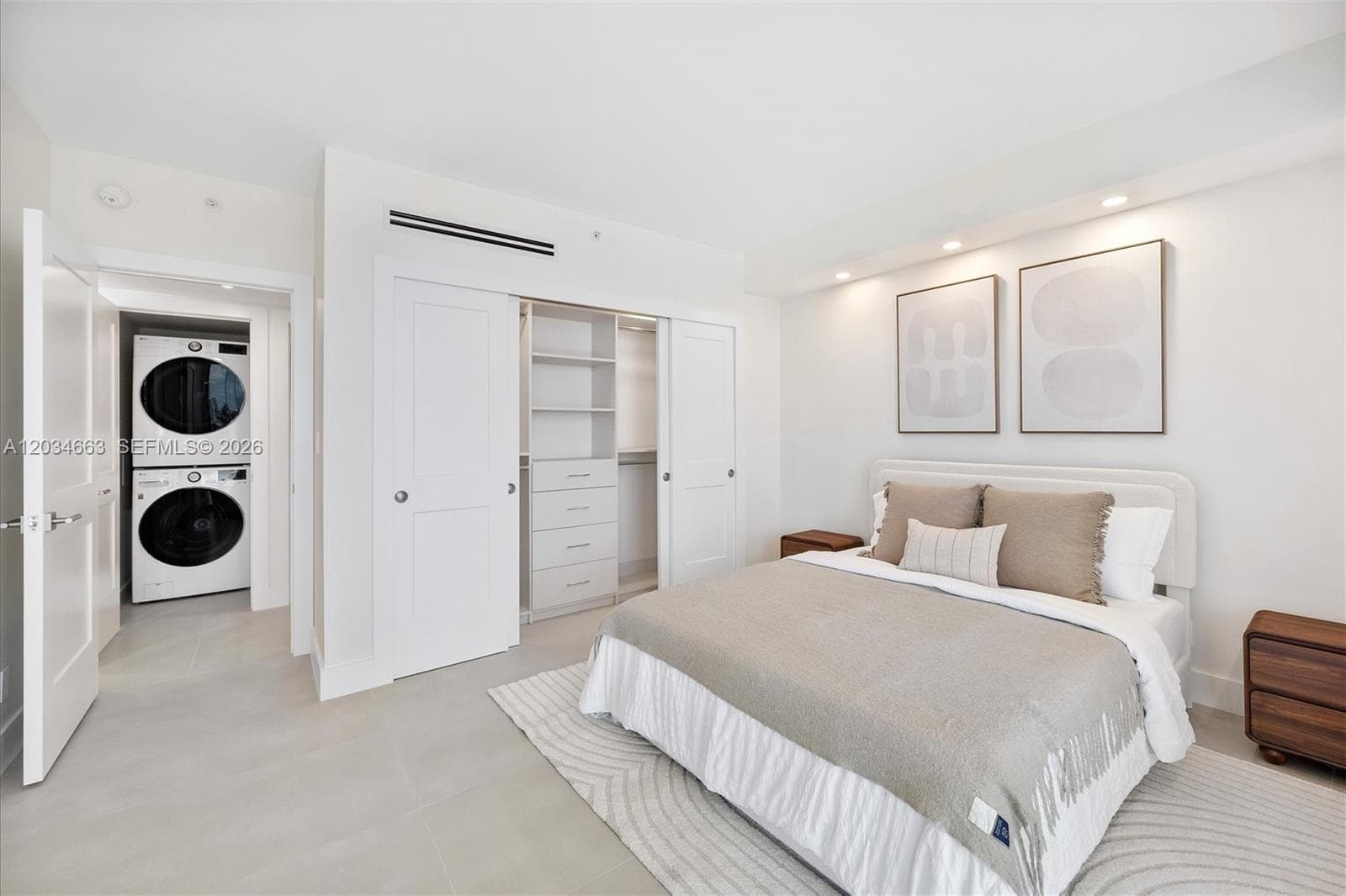TURNBERRY TOWERS CONDO · #19F in Aventura - Photo 31