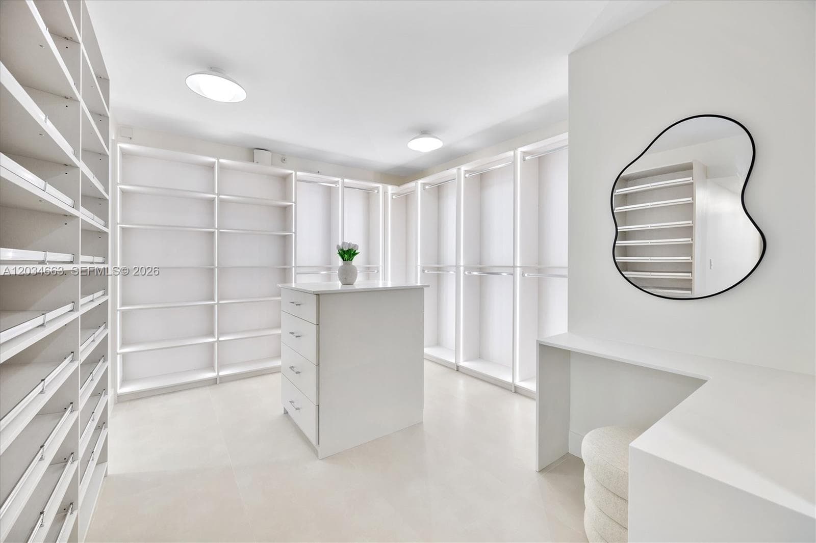 TURNBERRY TOWERS CONDO · #19F in Aventura - Photo 21