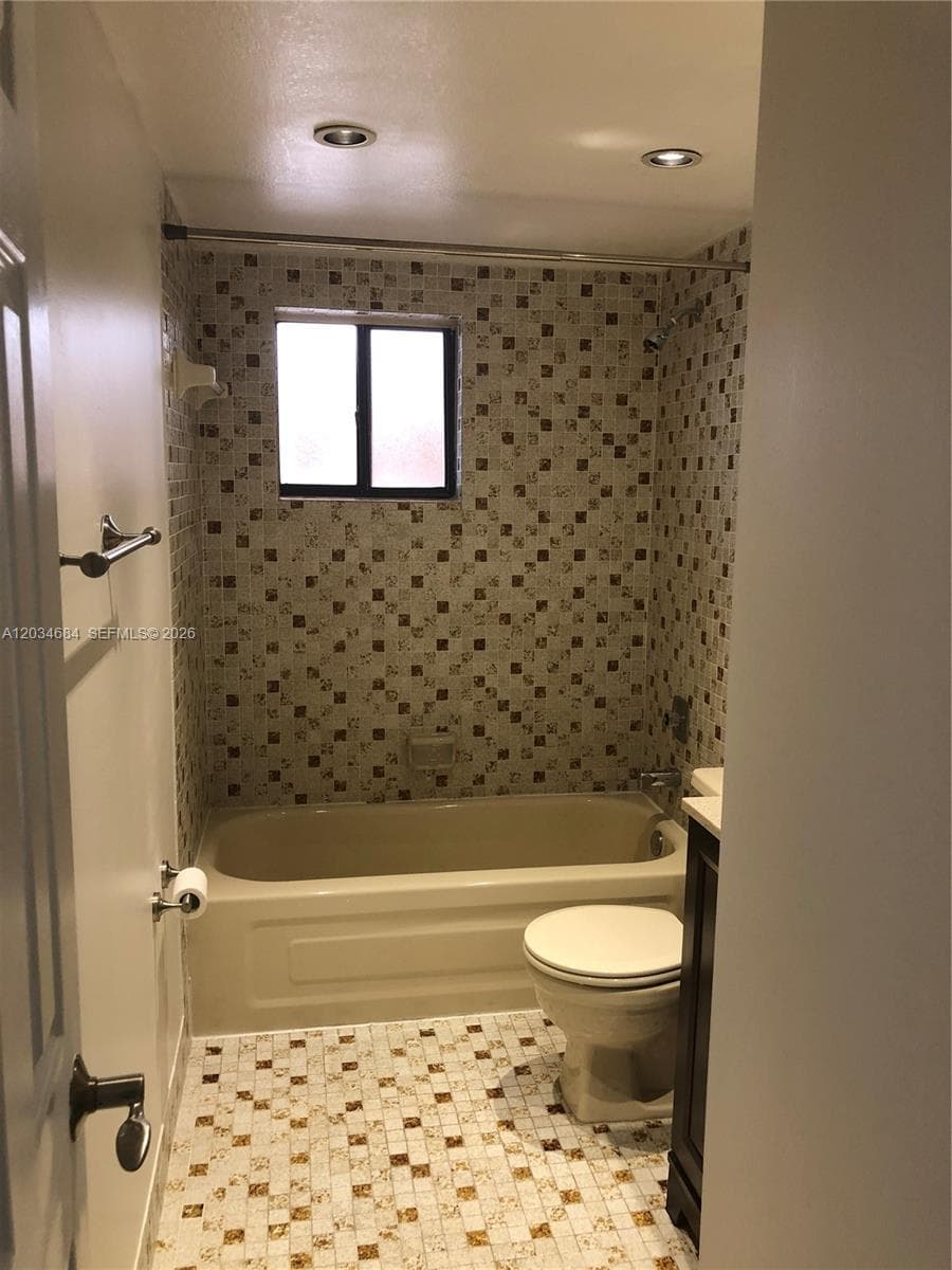THE HORIZONS WEST CONDO # · #324 in Miami - Photo 24