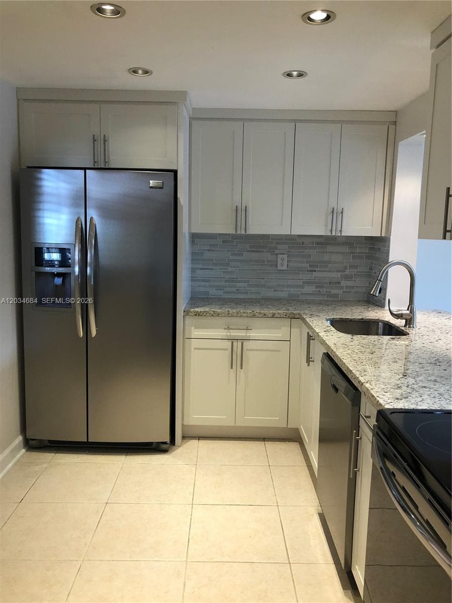 THE HORIZONS WEST CONDO # · #324 in Miami - Photo 18