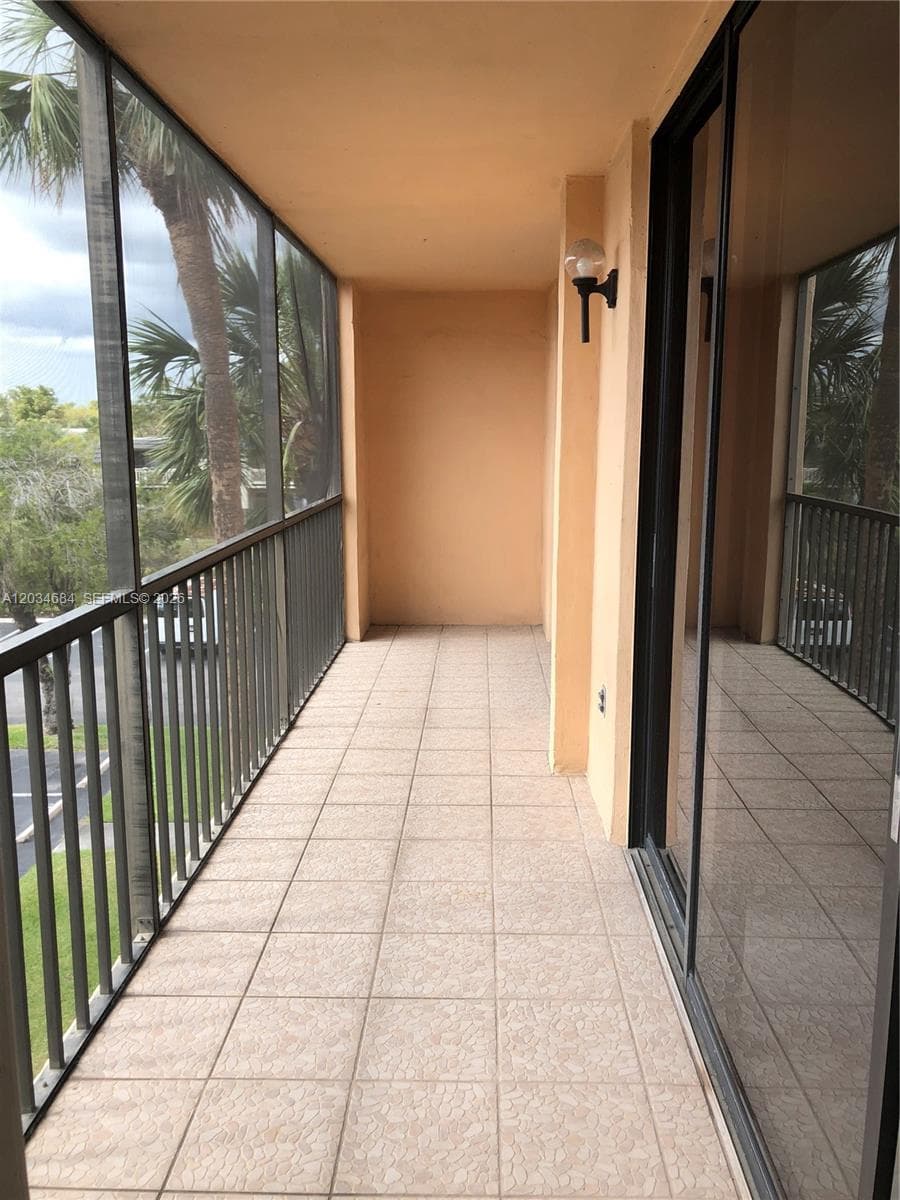 THE HORIZONS WEST CONDO # · #324 in Miami - Photo 39