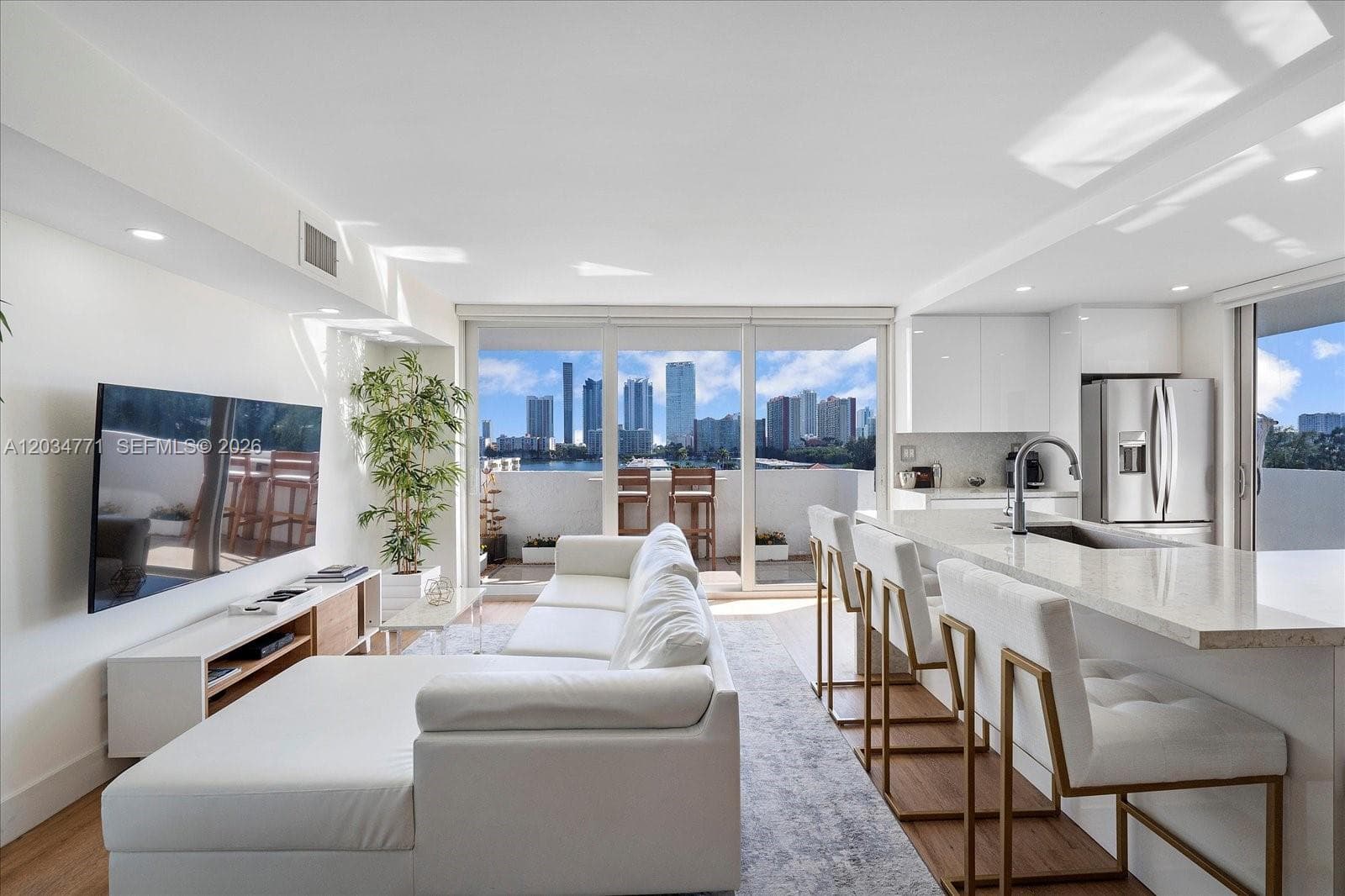 CORAL ISLE EAST CONDO · #701 in North Miami Beach - Photo 2