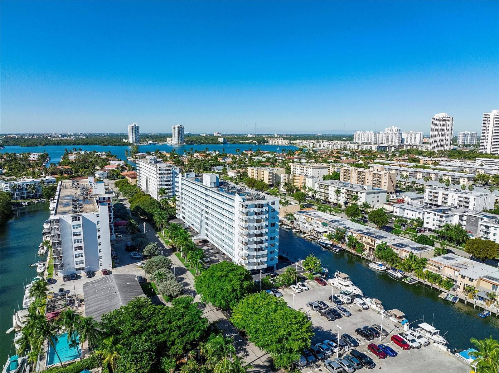 CORAL ISLE EAST CONDO · #701 in North Miami Beach - Photo 38