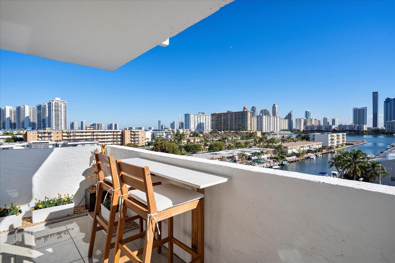 CORAL ISLE EAST CONDO · #701 in North Miami Beach - Photo 18
