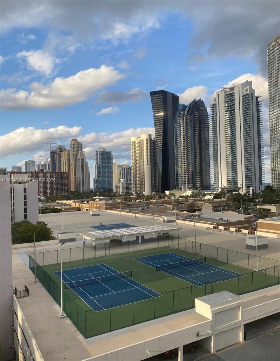PLAZA OF AMERICAS CONDO · #1009 in Sunny Isles Beach - Photo 1