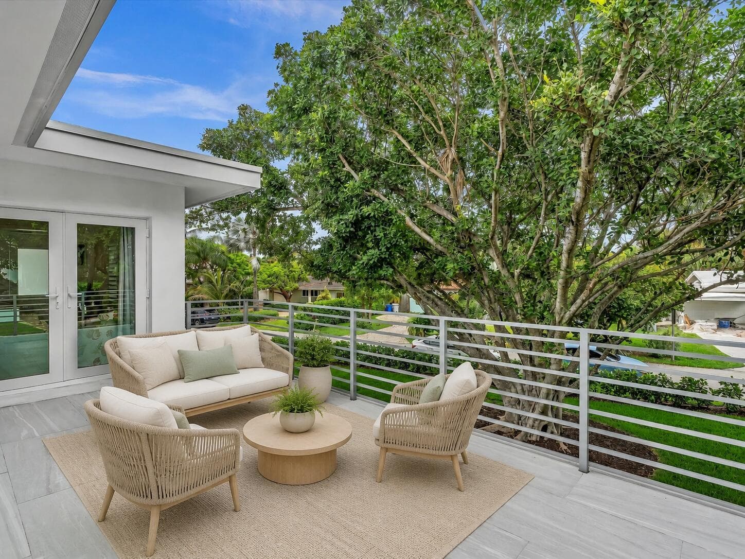 Bay Dr. Balcony staged