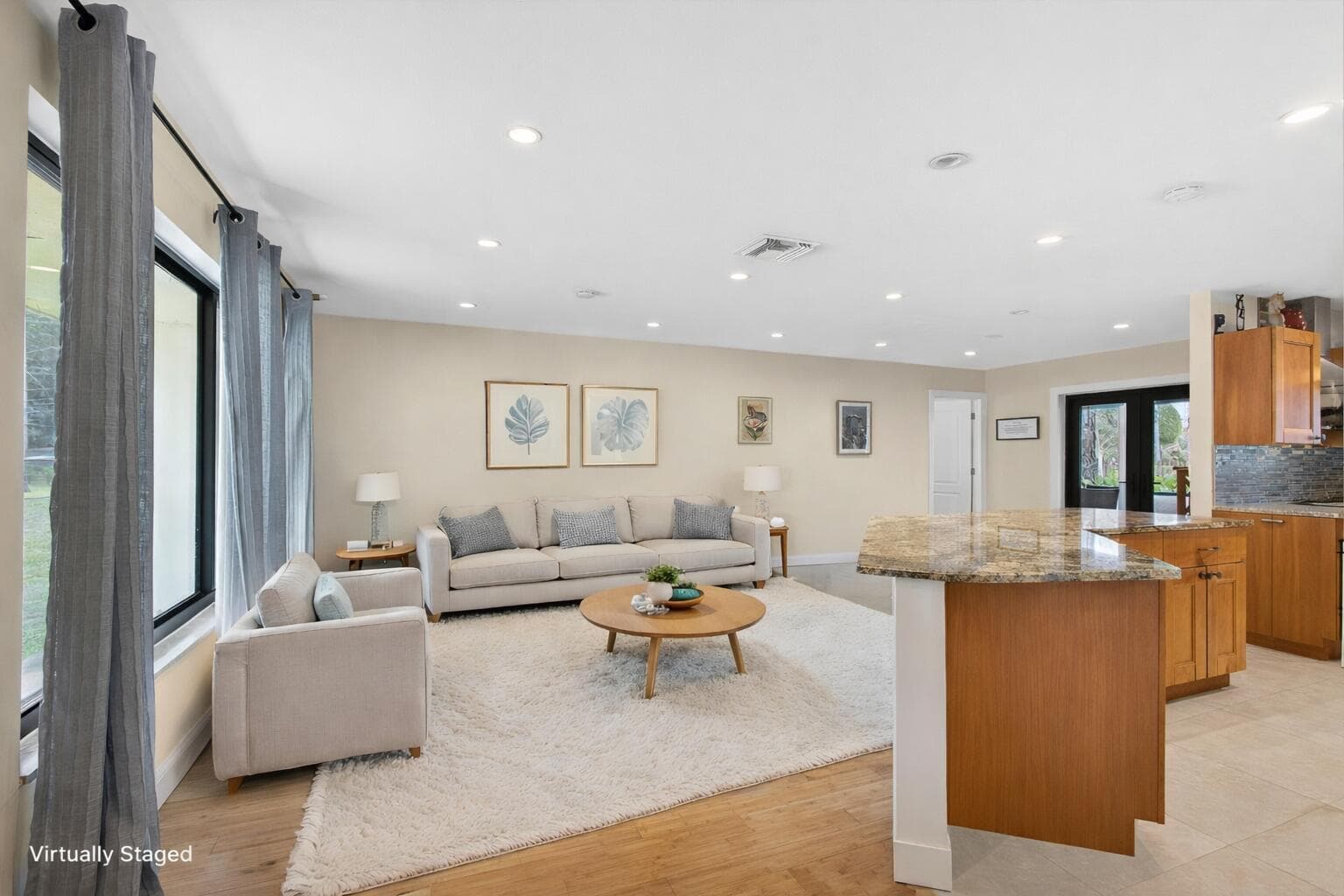 Entry Living