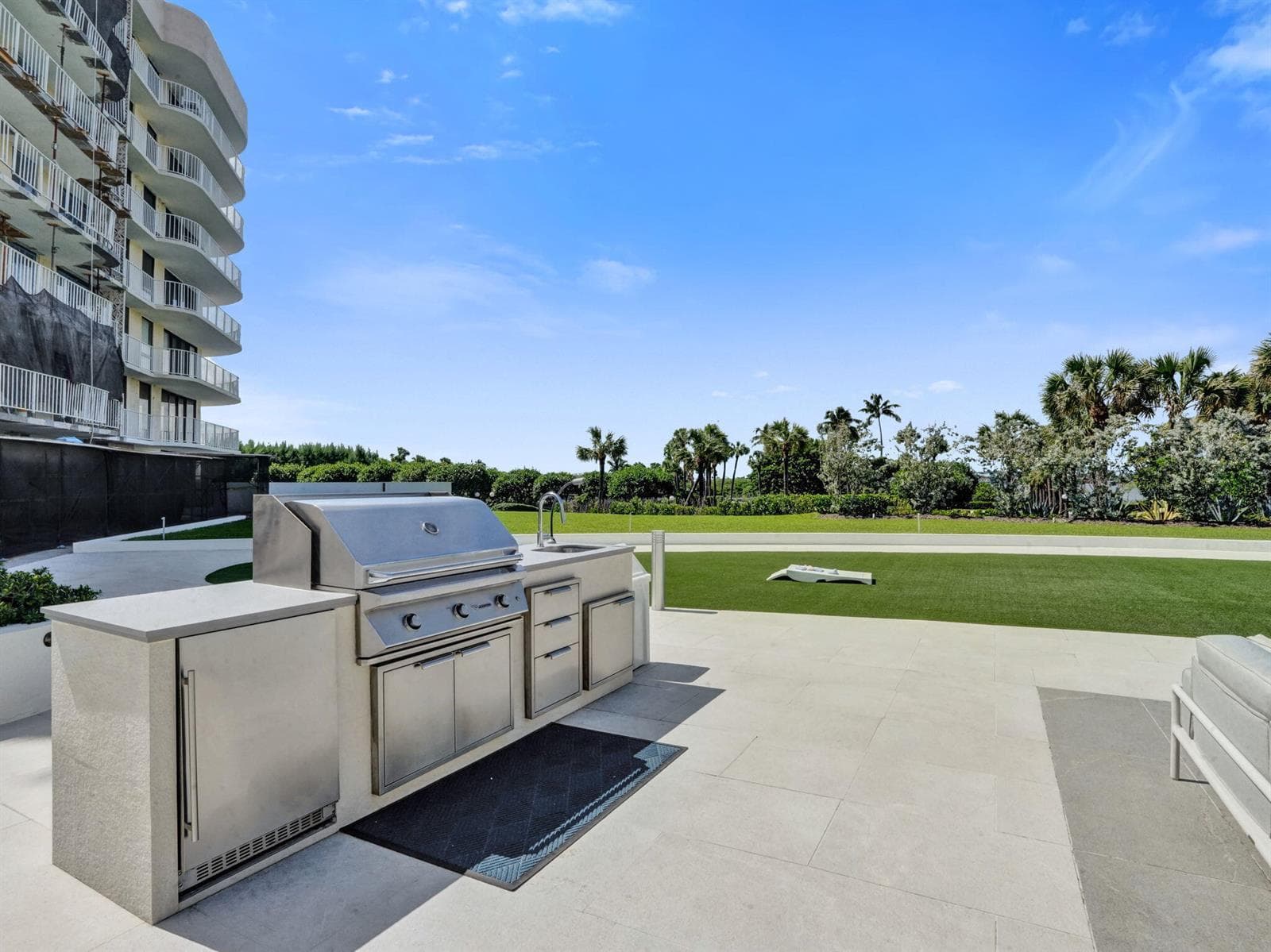 58_Outdoor-Grill