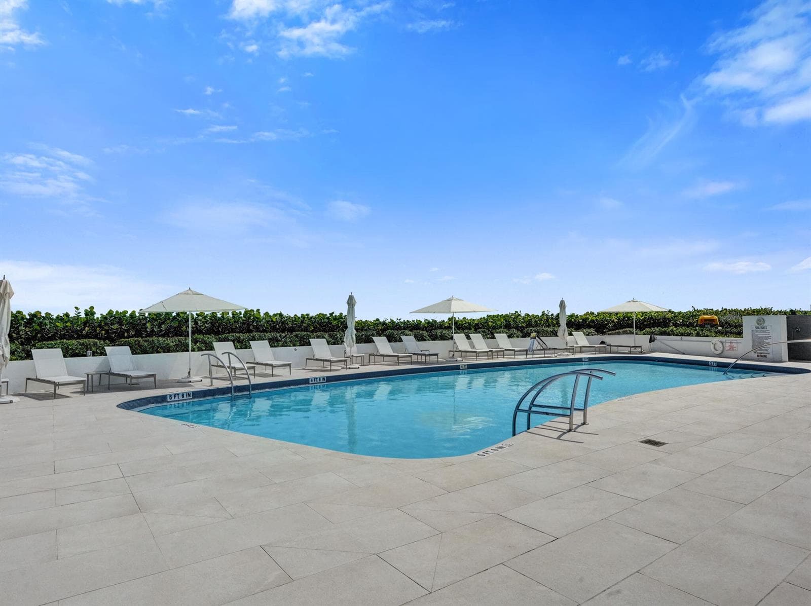 55_Pool