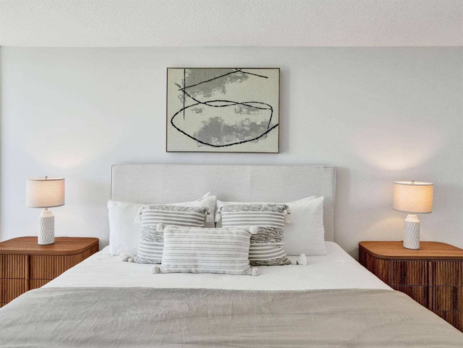31_Primary-Bedroom
