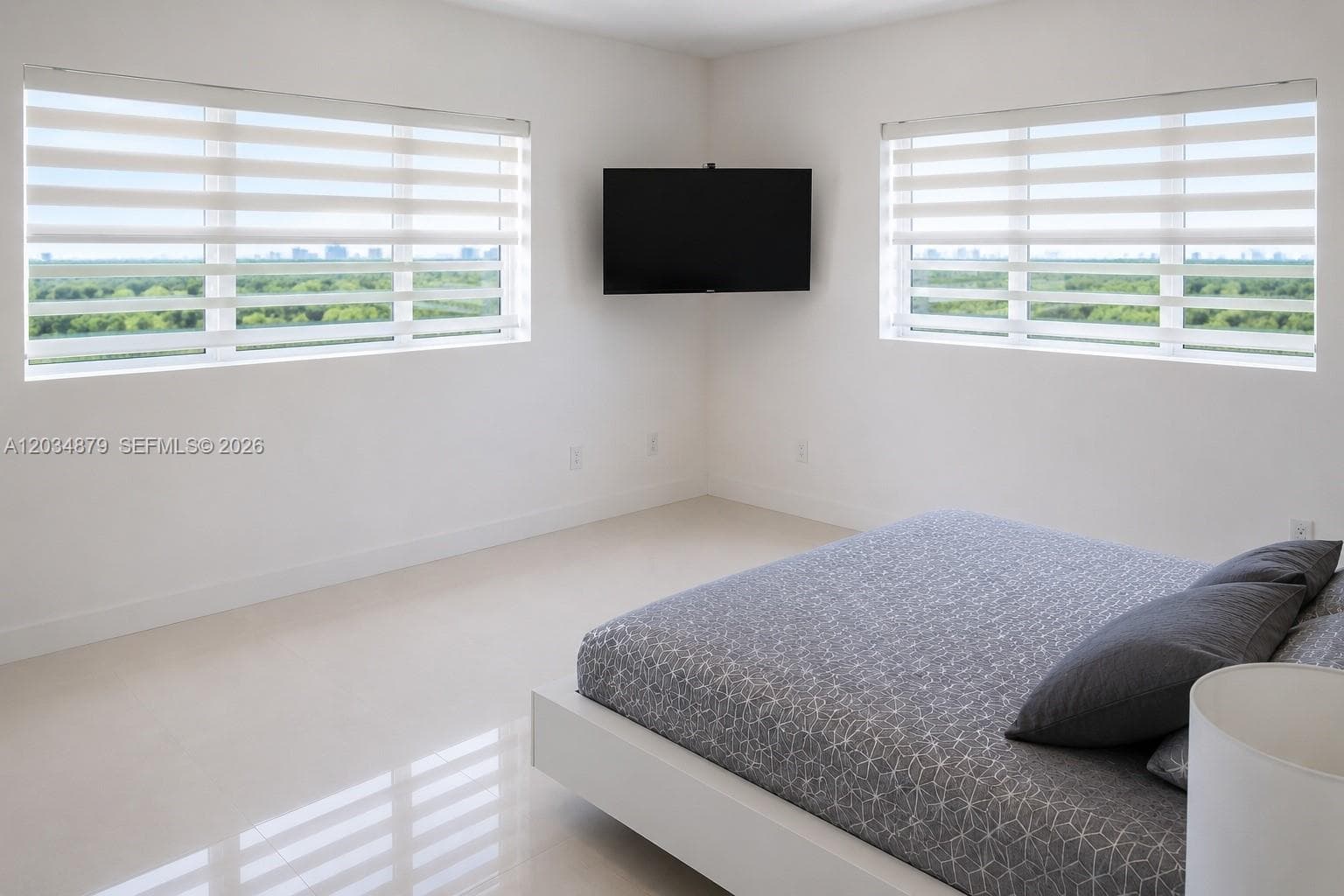14951 Royal Oaks Ln · #1601 in North Miami - Photo 7