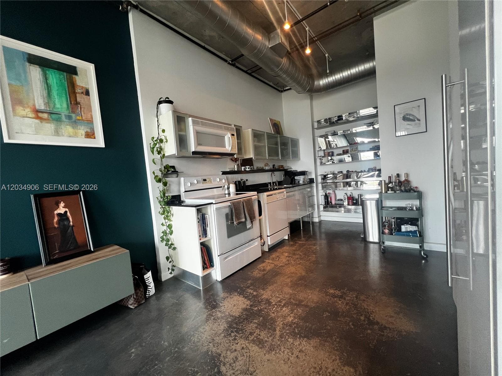 NEO CONDO NEO LOFT · #812 in Miami - Photo 22