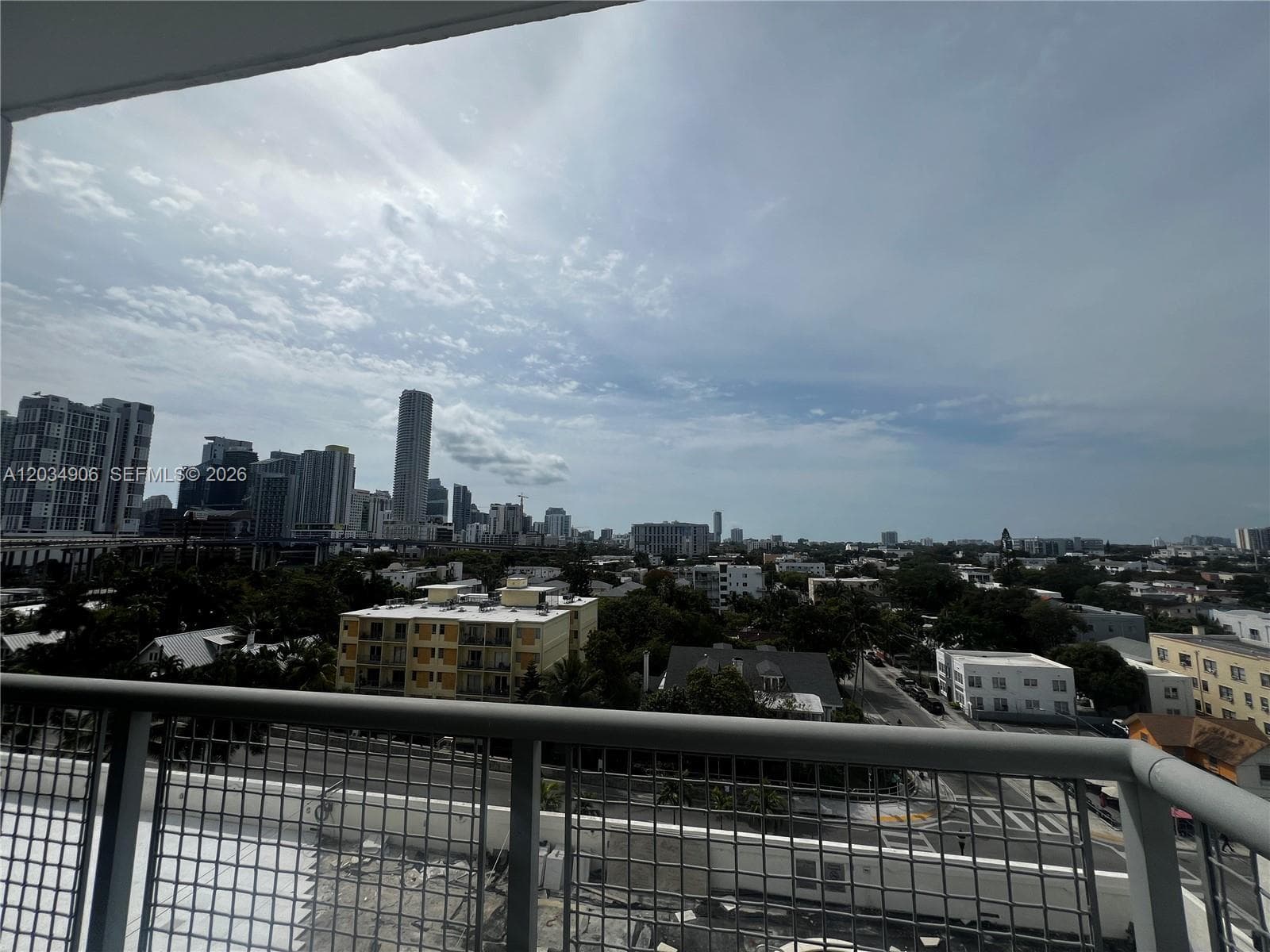 NEO CONDO NEO LOFT · #812 in Miami - Photo 33