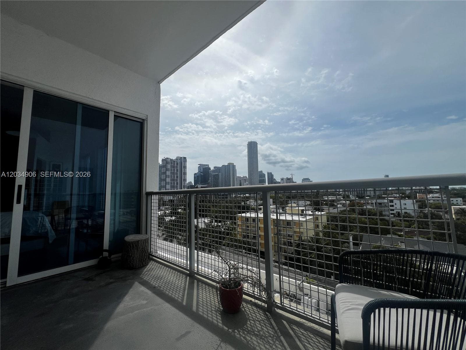 NEO CONDO NEO LOFT · #812 in Miami - Photo 31