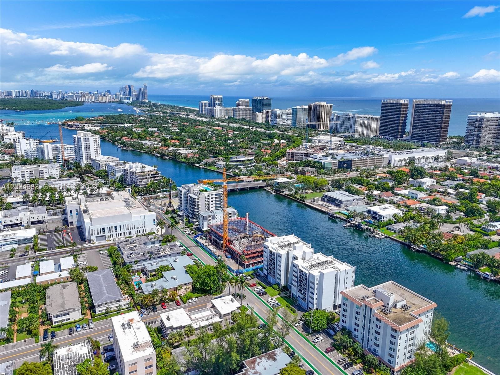 London Towers Condominium · #504N in Bay Harbor Islands - Photo 37