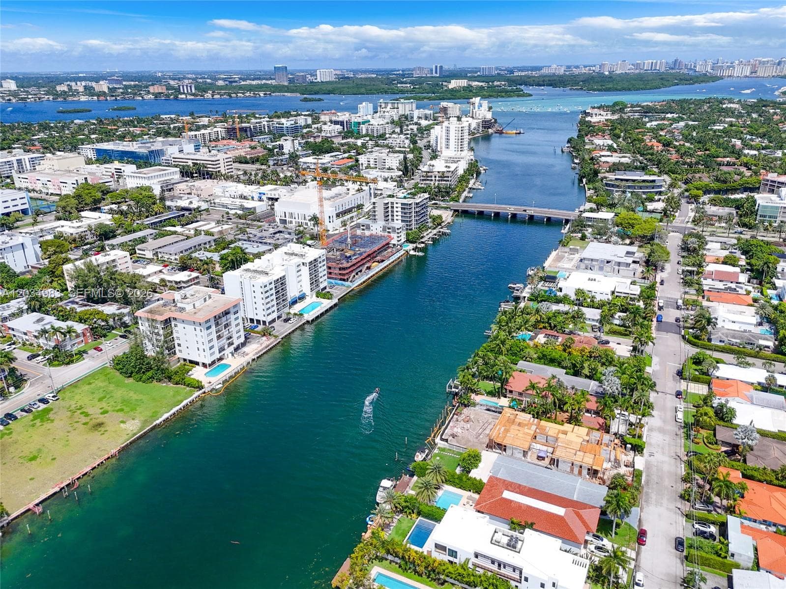 London Towers Condominium · #504N in Bay Harbor Islands - Photo 39