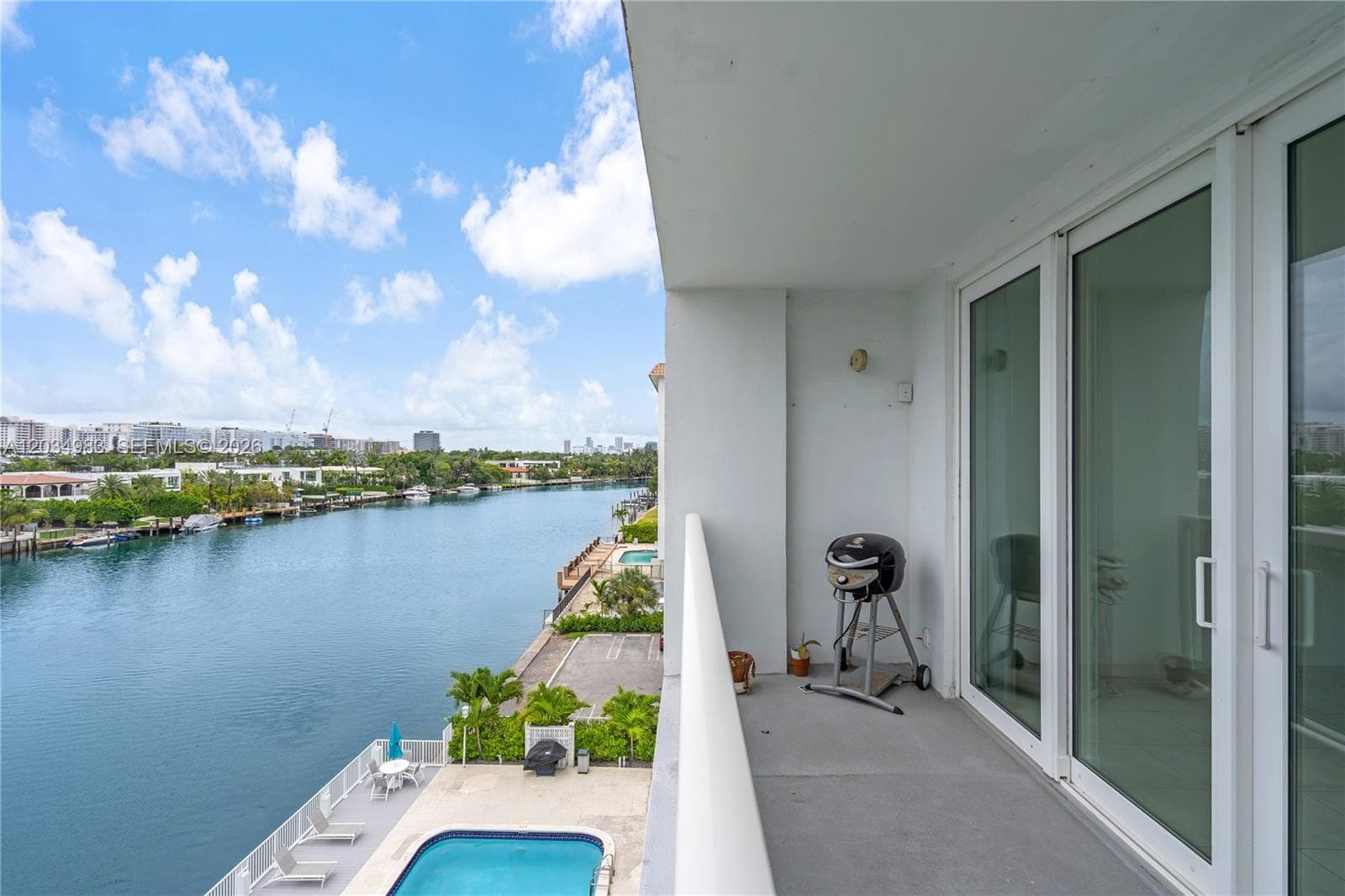 London Towers Condominium · #504N in Bay Harbor Islands - Photo 25