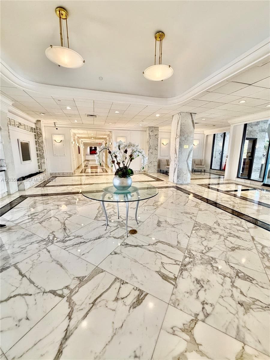 Seacoast 5151 · #14M in Miami Beach - Photo 2
