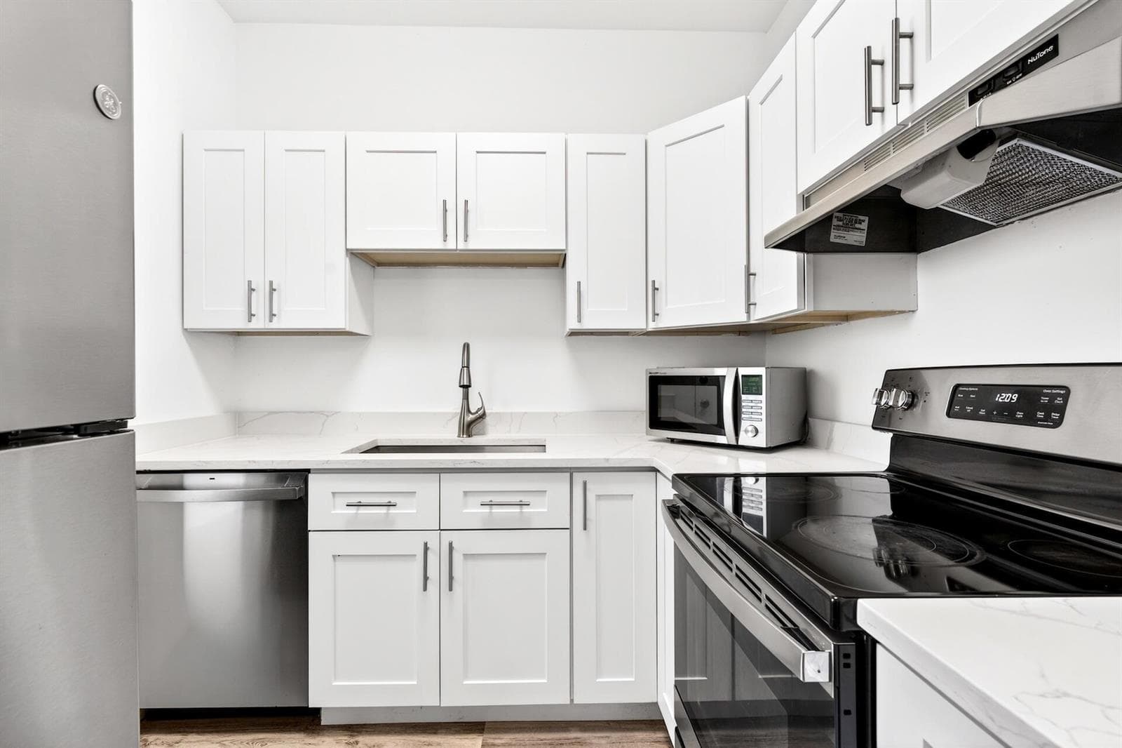 Horizon 104 KITCHEN AREA-4