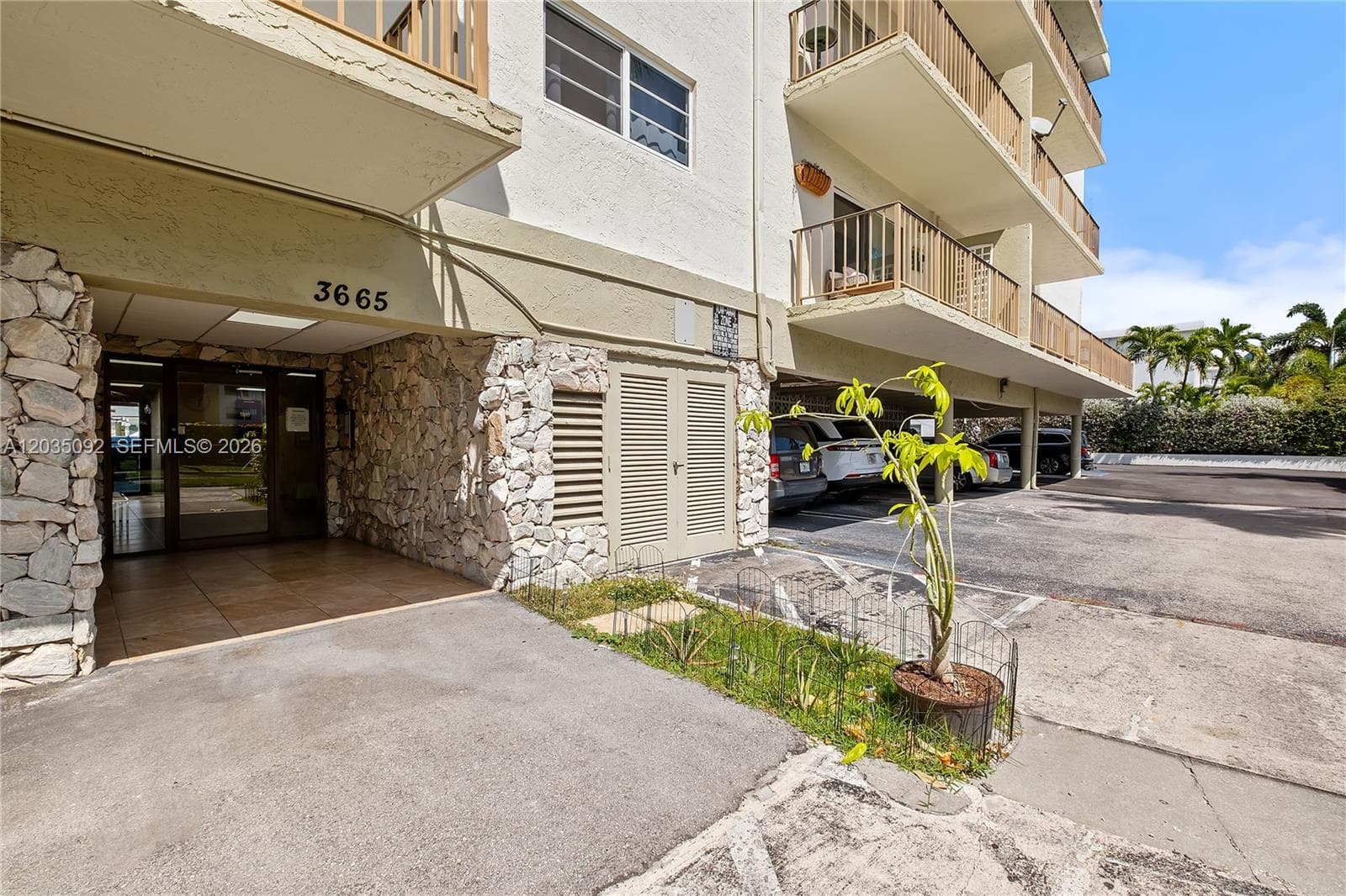 CARIBBEAN HOUSE CONDO · #409 in North Miami Beach - Photo 20