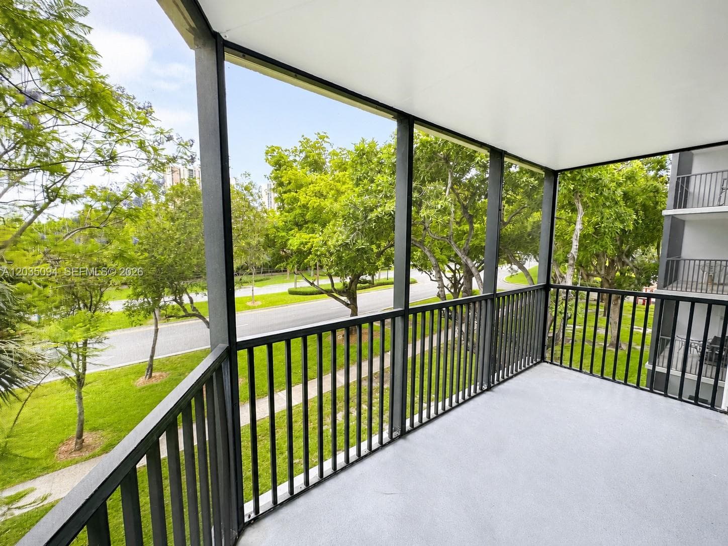 BRAVURA I CONDO · #305 in Aventura - Photo 13