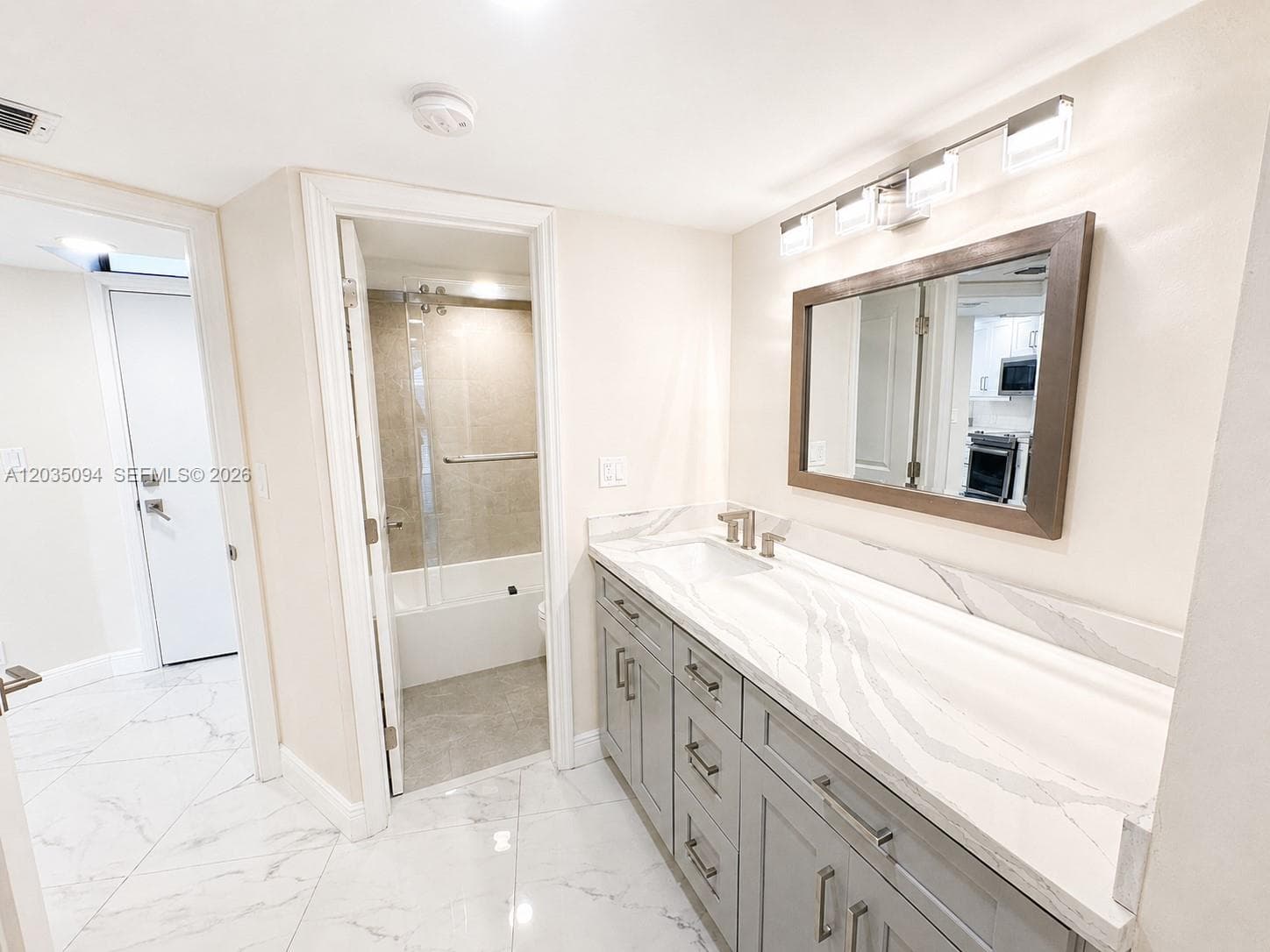 BRAVURA I CONDO · #305 in Aventura - Photo 7