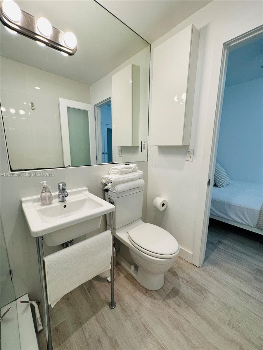 BEACHWALK CONDO · #6 in Miami Beach - Photo 11