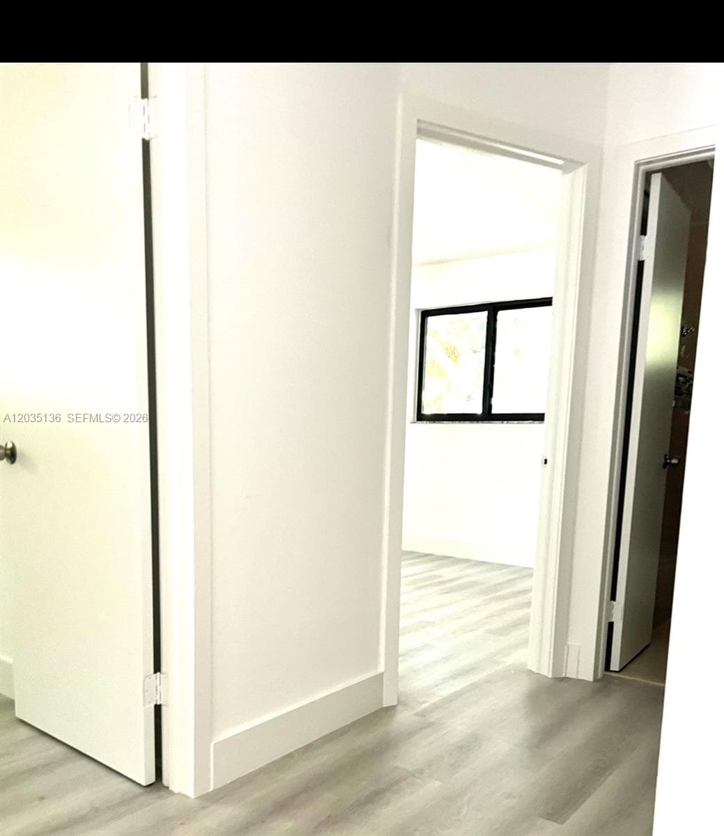 325 MENORES AVE photo 5
