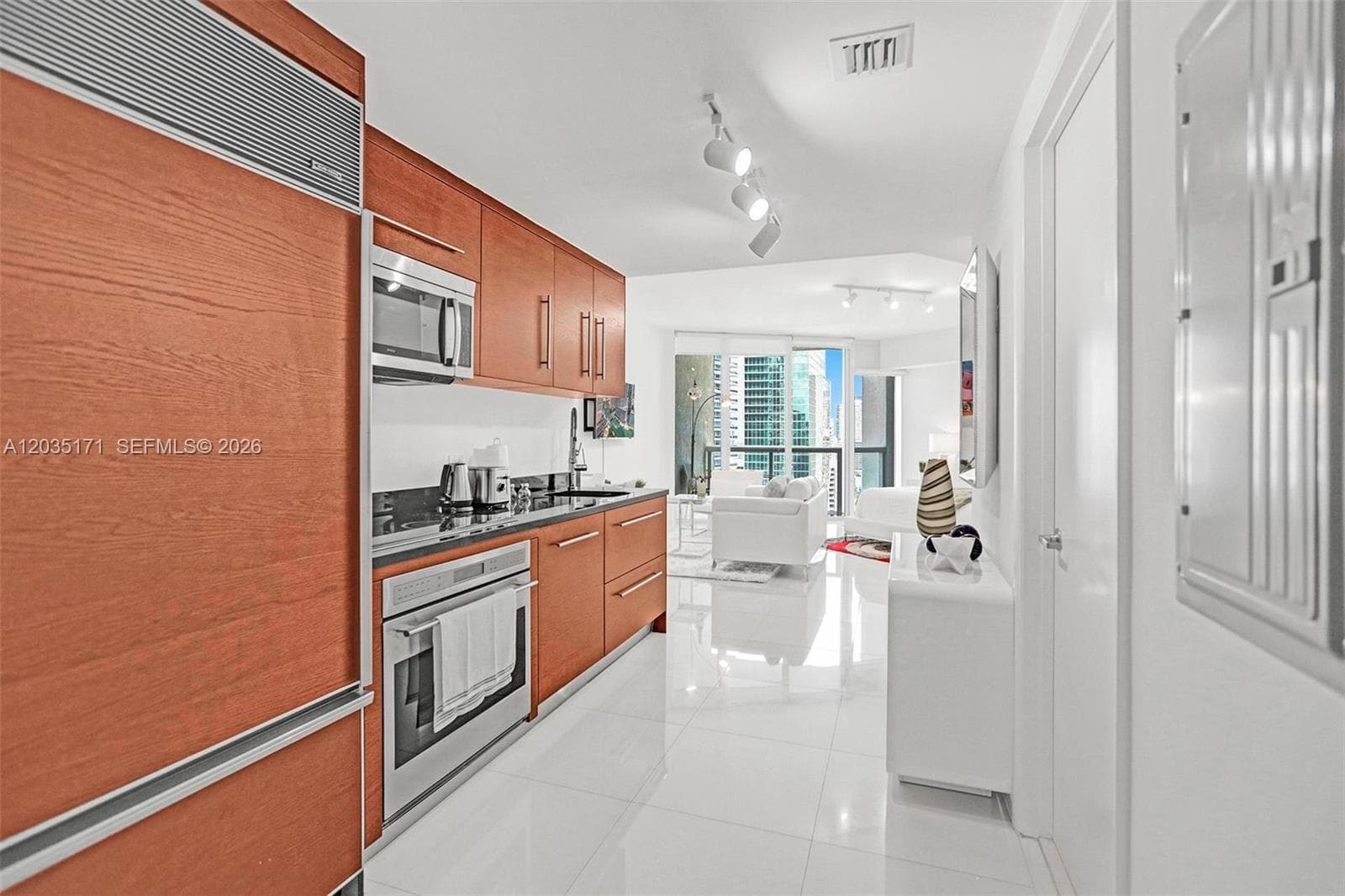 Icon Brickell I · #3408 in Miami - Photo 19
