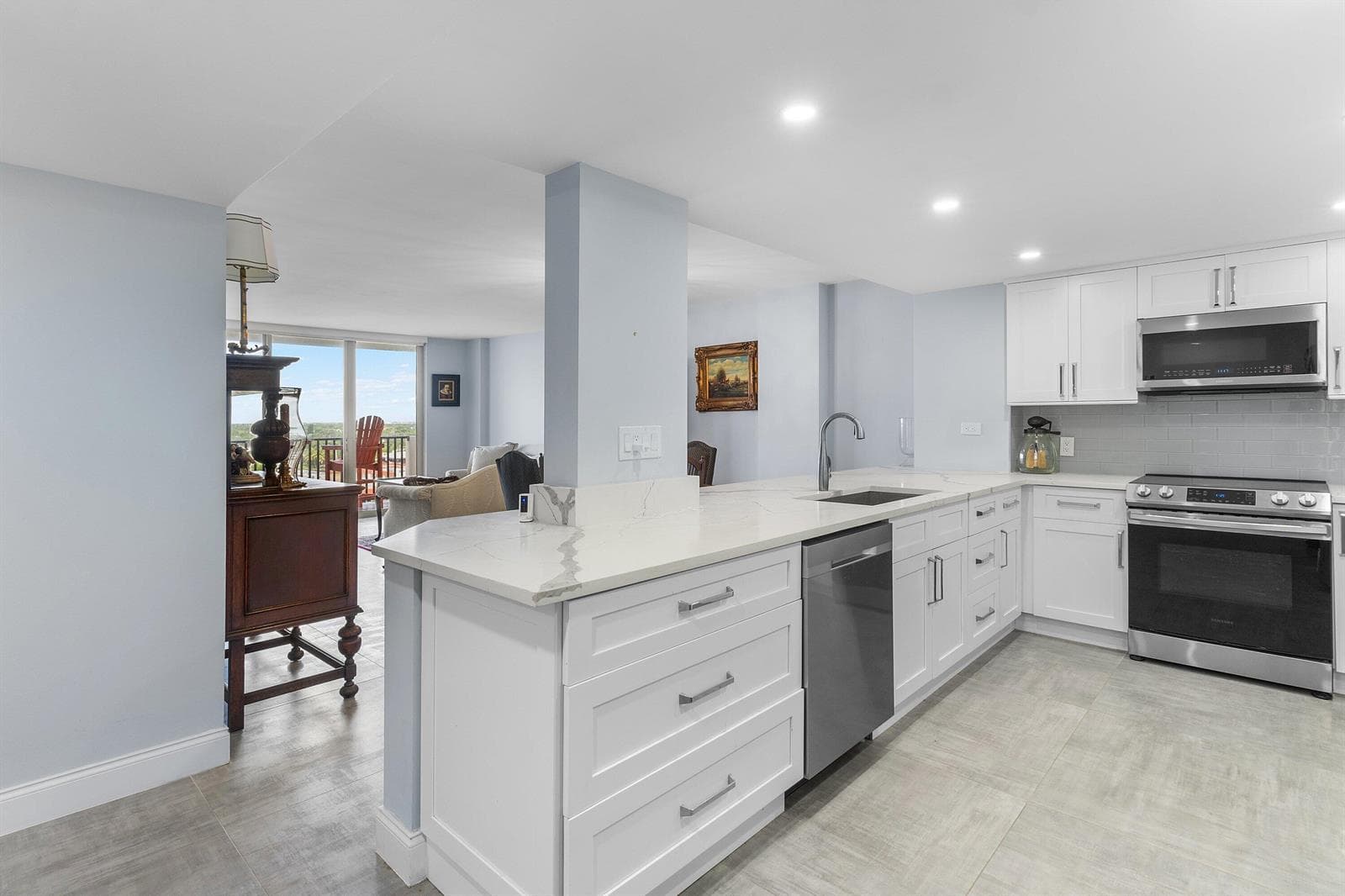 004-1150HillsboroMile-905-HillsboroBeach