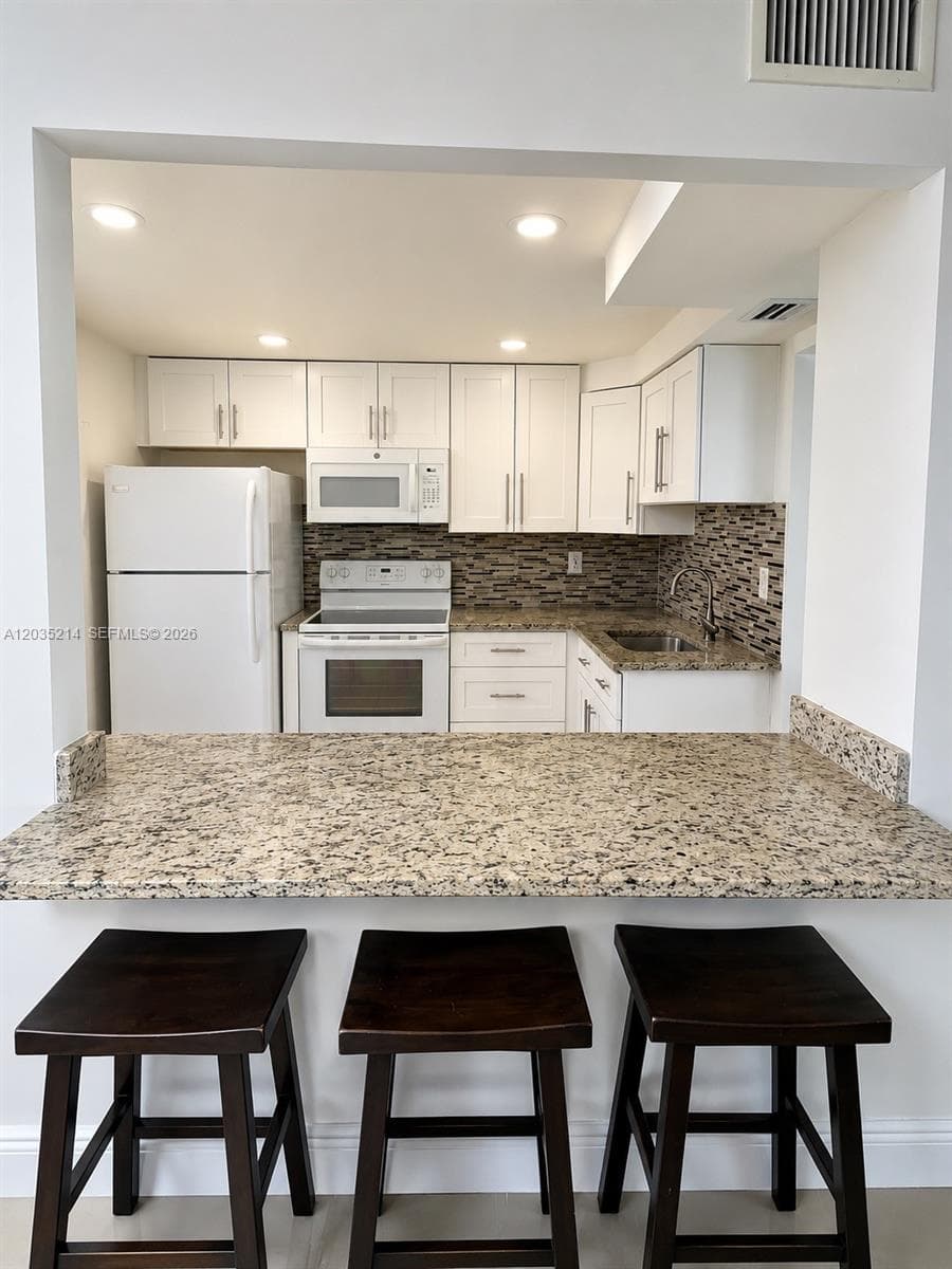 Point East One Condominiu · #C301 in Aventura - Photo 3