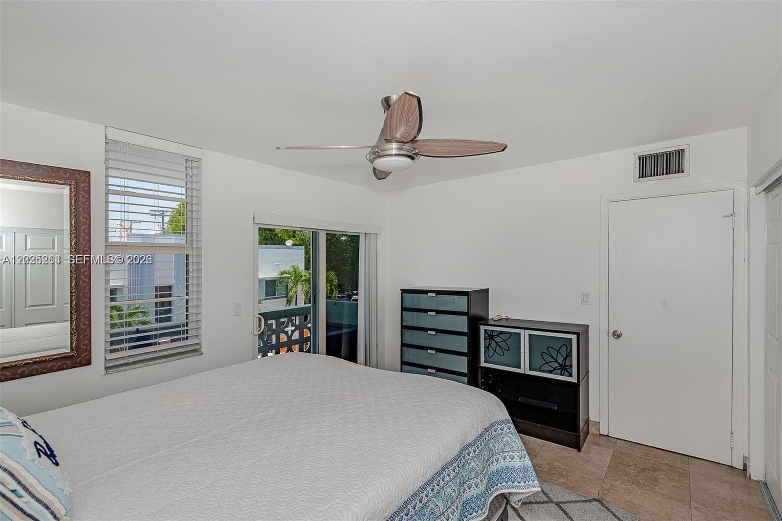 PENN 10 MANOR CONDO · #307 in Miami Beach - Photo 16