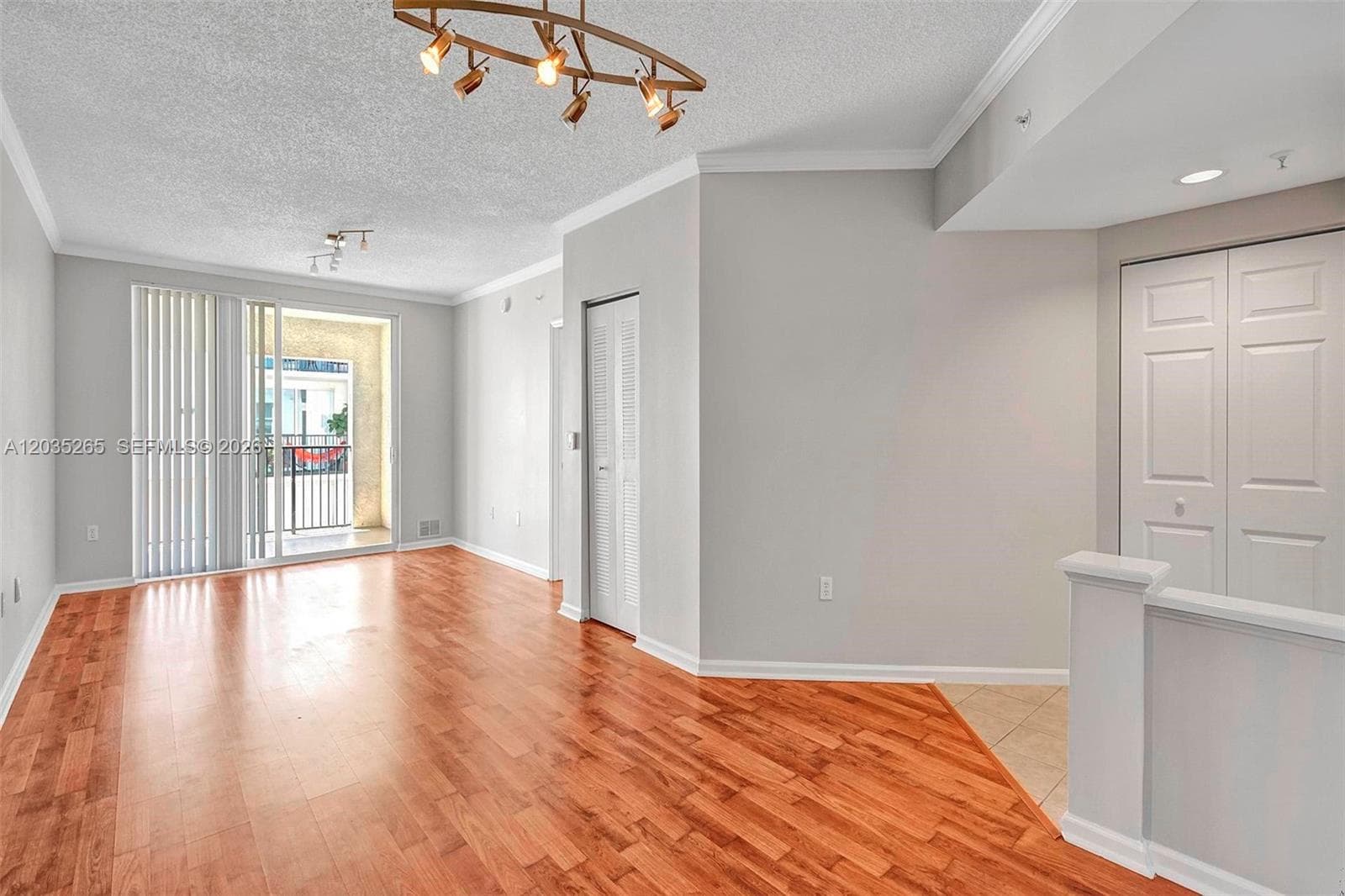 Porto Bellagio · #2802 in Sunny Isles Beach - Photo 3