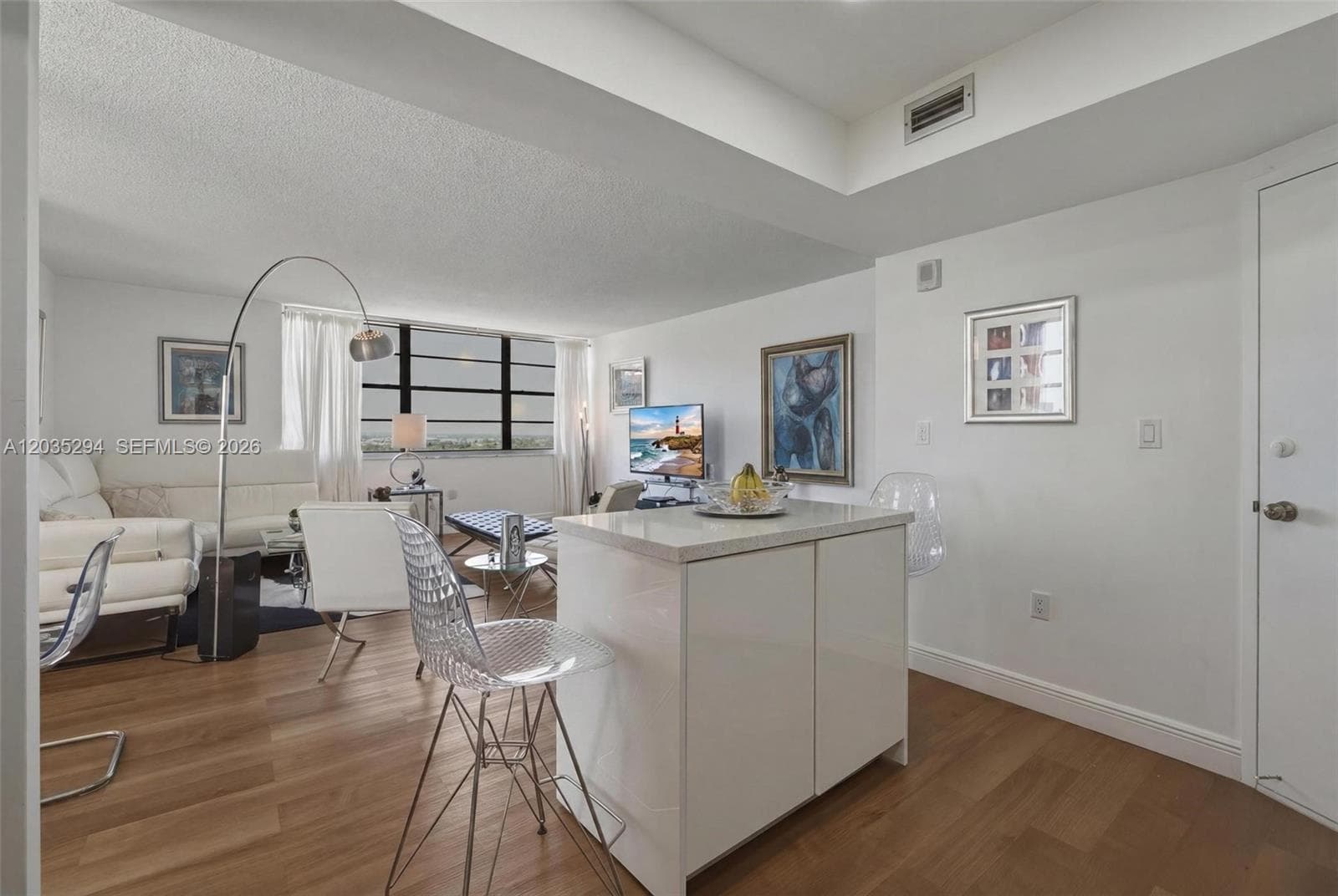 BUCKLEY TOWERS · #1515W in Miami - Photo 12