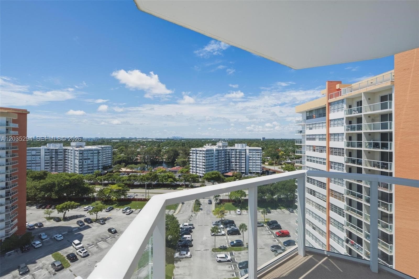 BUCKLEY TOWERS · #1515W in Miami - Photo 4