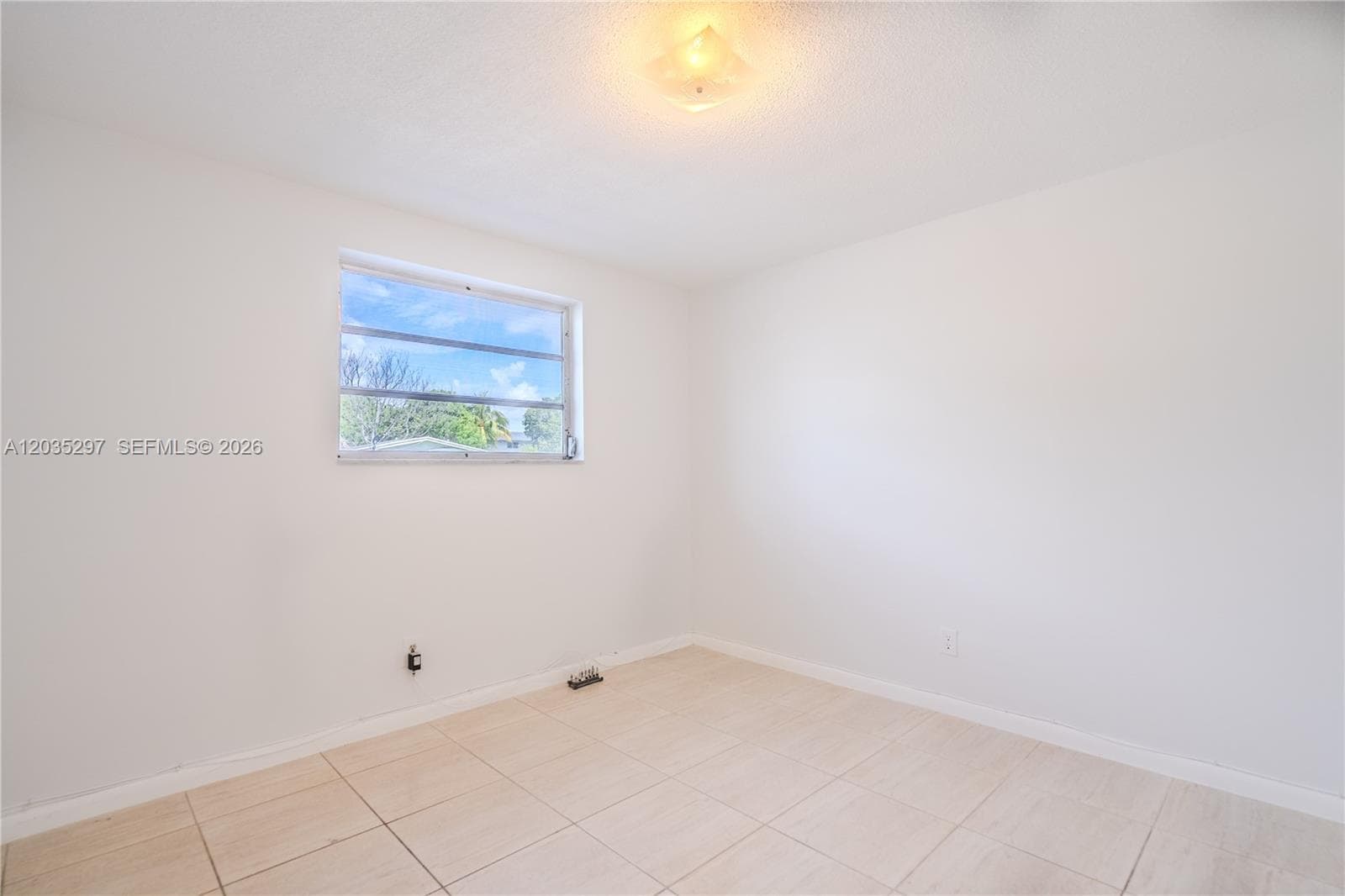 STRAND PLAZA CONDO · #101 in Hallandale Beach - Photo 13