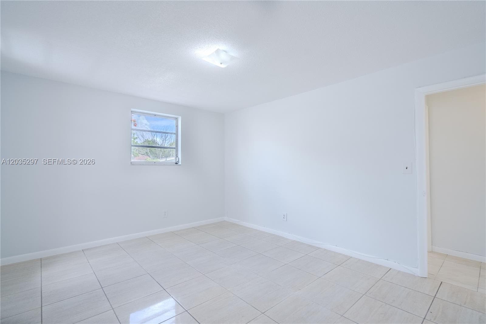 STRAND PLAZA CONDO · #101 in Hallandale Beach - Photo 20