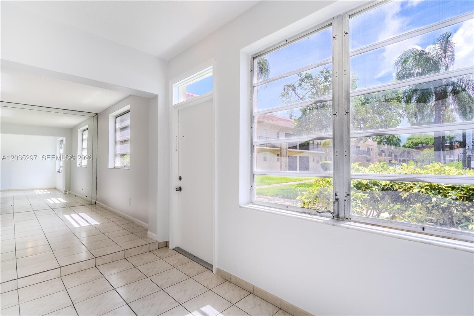 STRAND PLAZA CONDO · #101 in Hallandale Beach - Photo 8